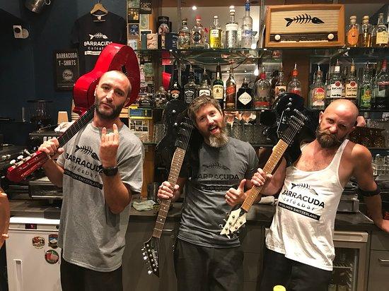 Barracuda Cafe & Bar